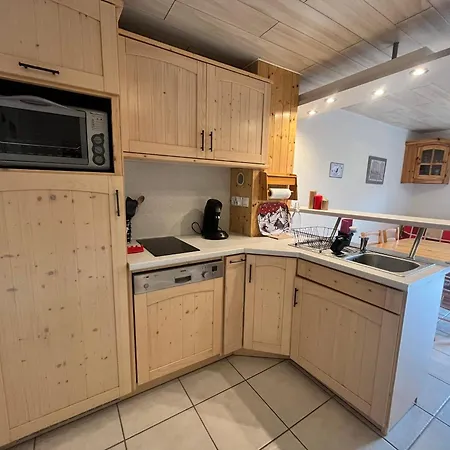 T2 Mezzanine Au Centre De Avec Balcon, Wifi - Fr-1-624-182 * Samoëns