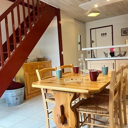 T2 Mezzanine Au Centre De Avec Balcon, Wifi - Fr-1-624-182 * Samoëns